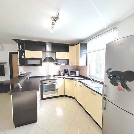 באסקה Apartments Mia מראה חיצוני תמונה