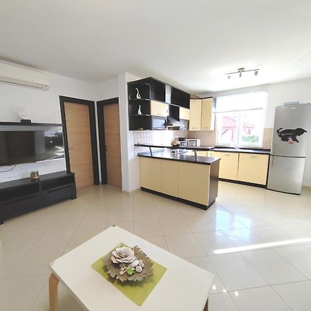 באסקה Apartments Mia מראה חיצוני תמונה