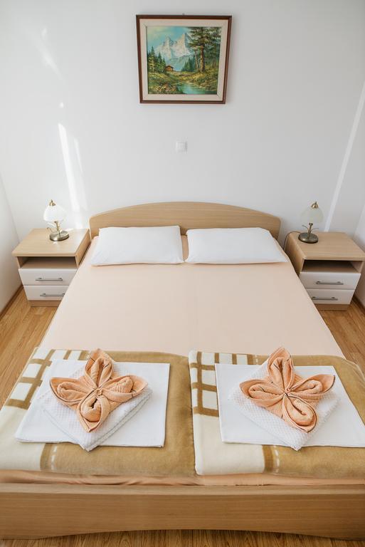 באסקה Apartments Mia מראה חיצוני תמונה