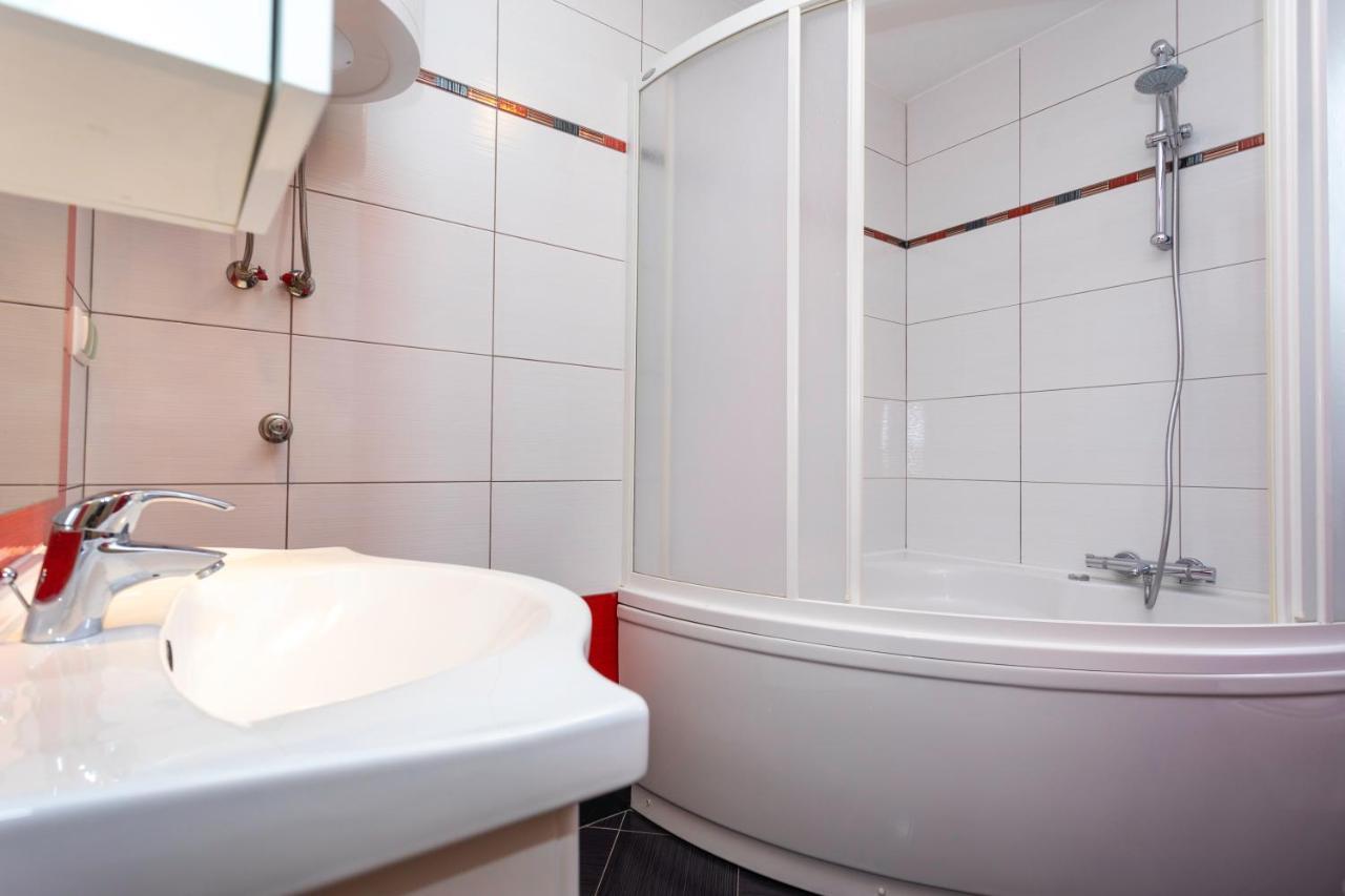 באסקה Apartments Mia מראה חיצוני תמונה