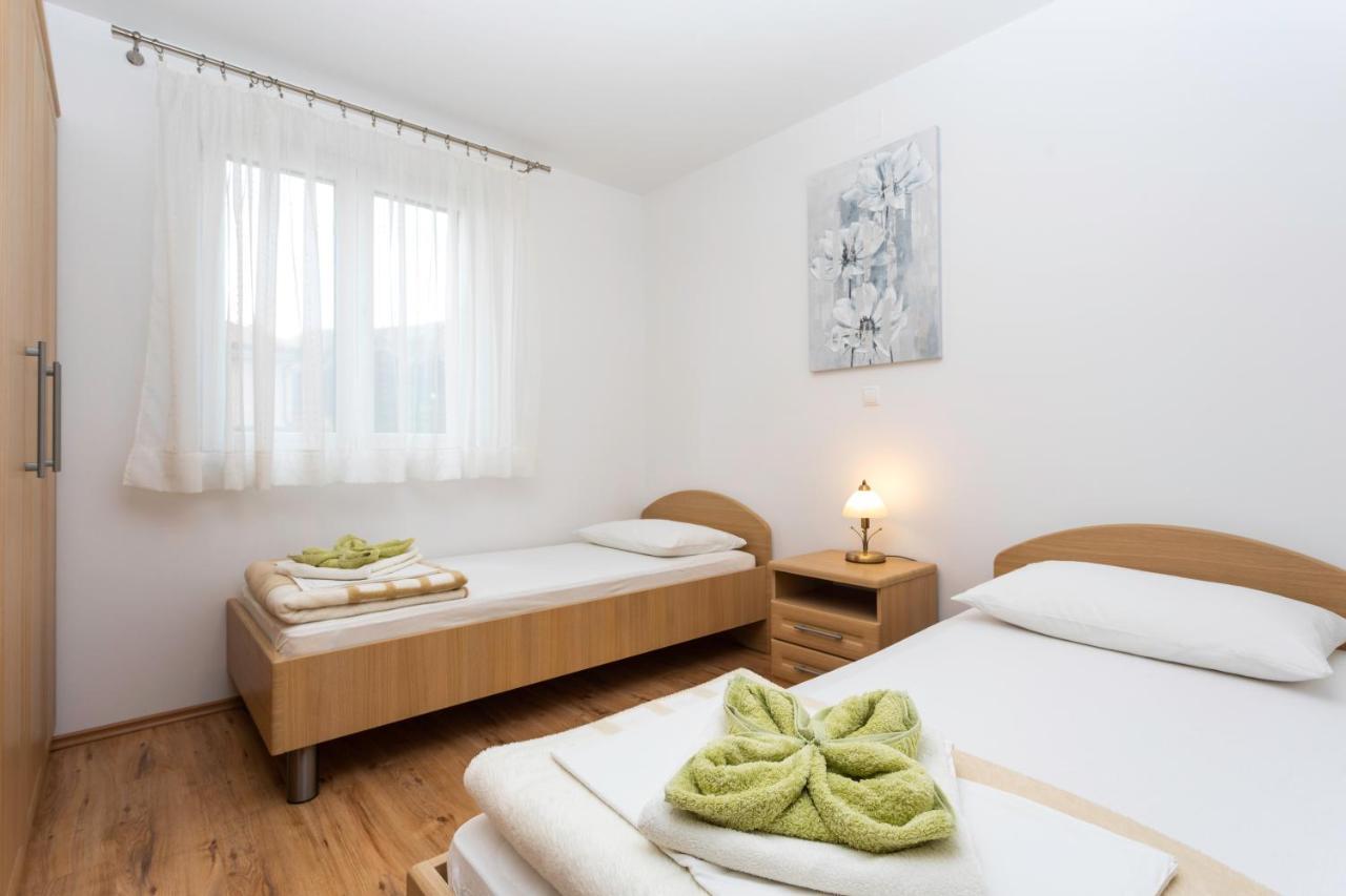 באסקה Apartments Mia מראה חיצוני תמונה